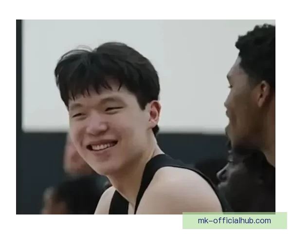 杨瀚森教你学中文词汇 阿夫迪亚喊美女 乐福自信防不住我